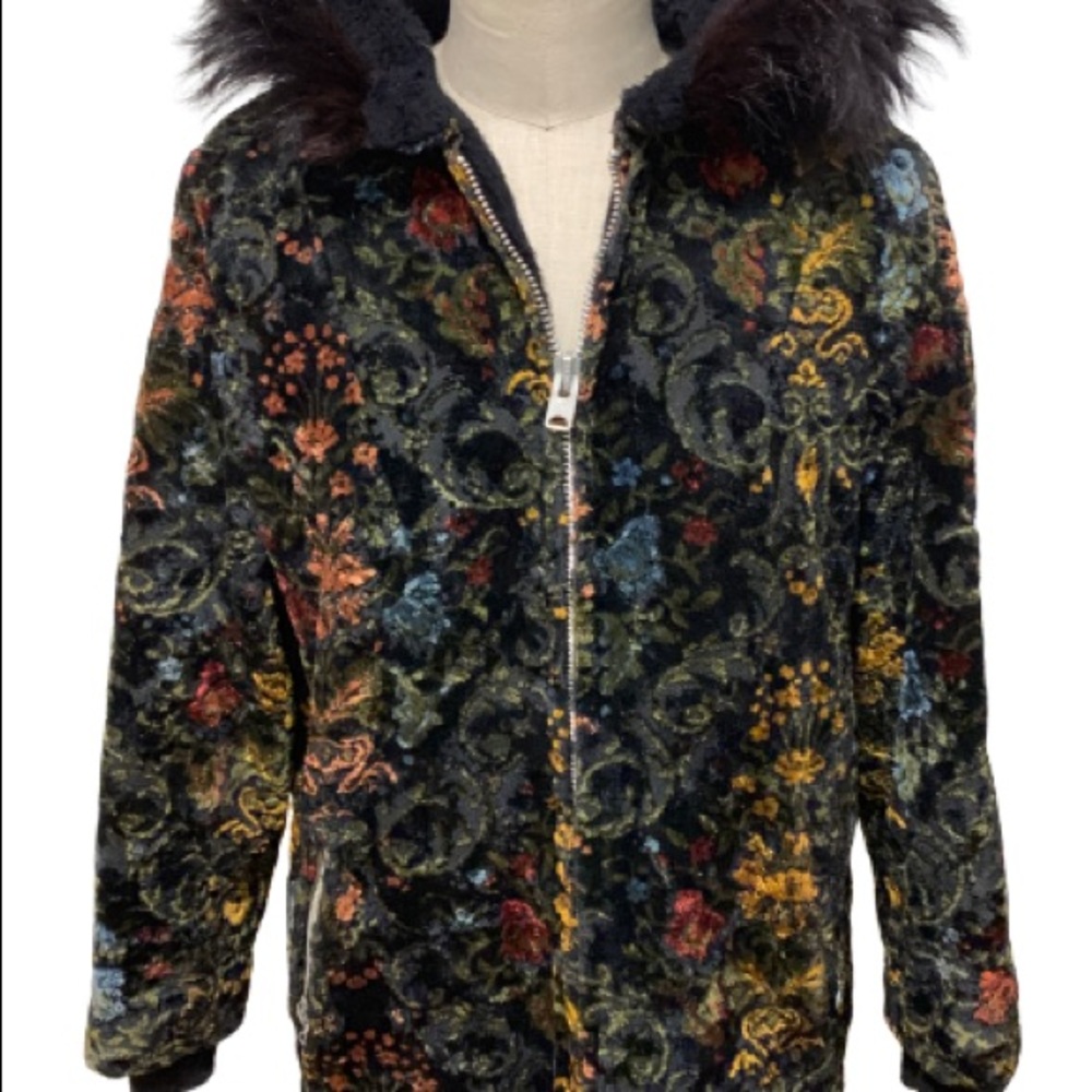 Vintage velvet hooded jacket with floral print